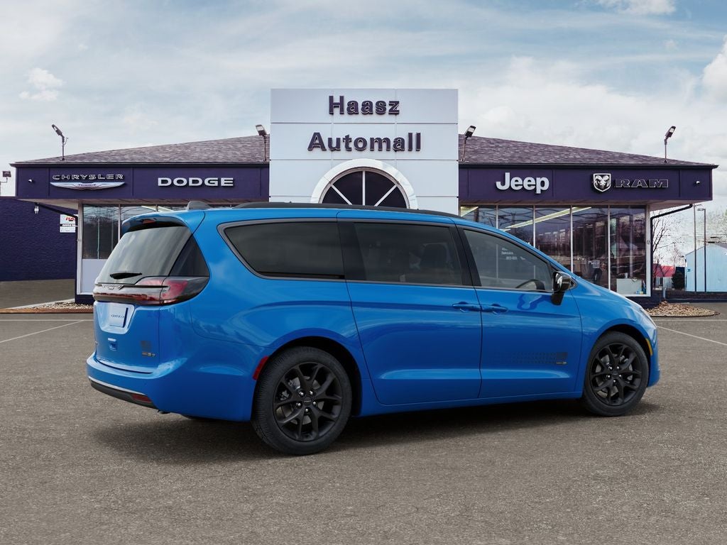 2027 Chrysler Pacifica PACIFICA SELECT AWD
