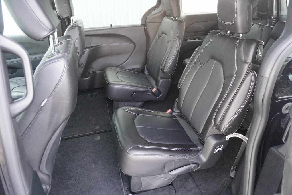 2026 Chrysler Pacifica PACIFICA SELECT AWD