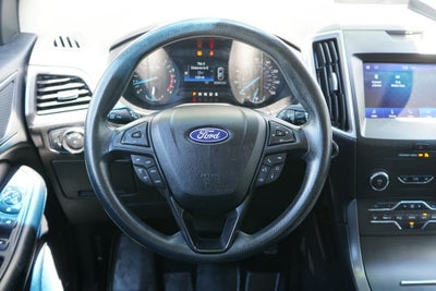 2020 Ford Edge SE