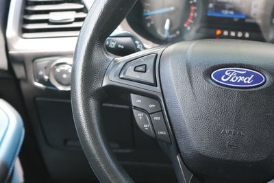 2020 Ford Edge SE