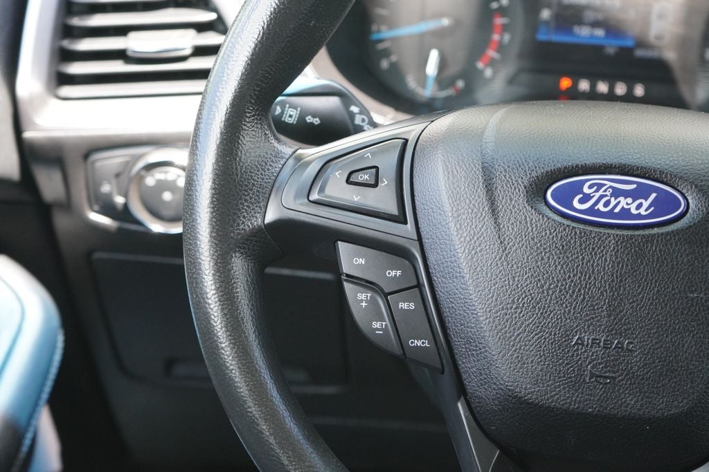 2020 Ford Edge SE
