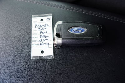 2020 Ford Edge SE