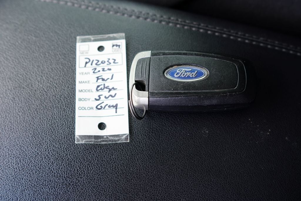 2020 Ford Edge SE