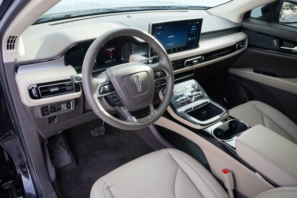 2023 Lincoln Nautilus Standard