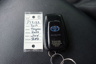 2019 Toyota RAV4 Hybrid XLE