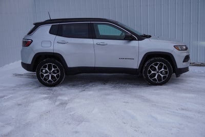 2026 Jeep Compass COMPASS LIMITED 4X4