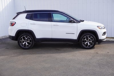 2026 Jeep Compass COMPASS LIMITED 4X4