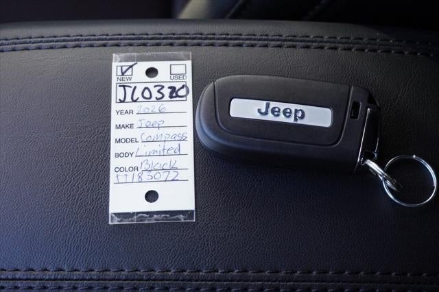 2026 Jeep Compass COMPASS LIMITED 4X4
