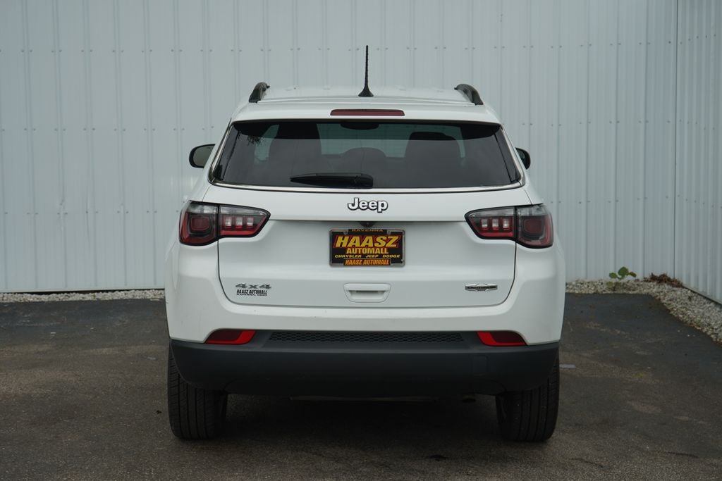 2022 Jeep Compass Latitude Lux 4x4