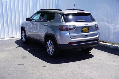 2022 Jeep Compass Latitude Lux 4x4