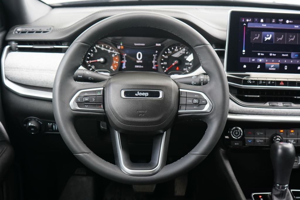 2023 Jeep Compass Latitude Lux FWD