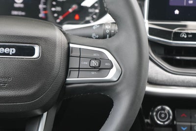2023 Jeep Compass Latitude Lux FWD