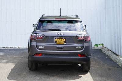 2023 Jeep Compass Latitude Lux FWD