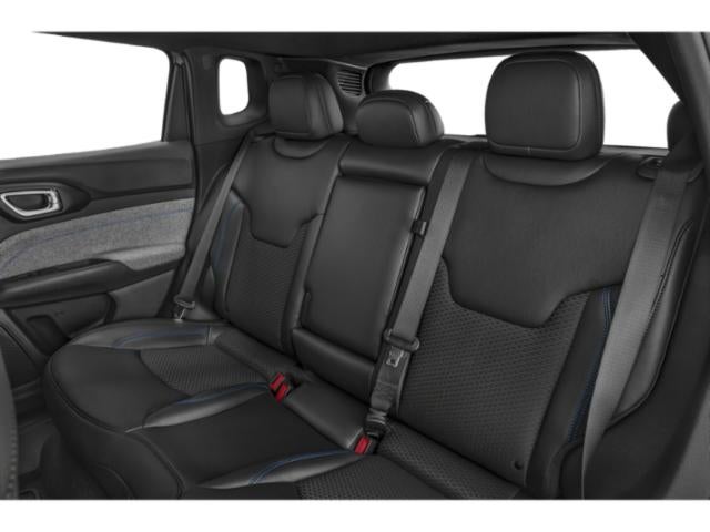 2024 Jeep Compass Latitude Lux FWD
