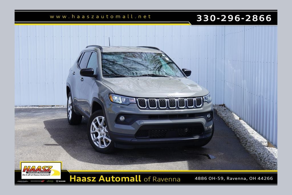 2023 Jeep Compass Latitude Lux FWD