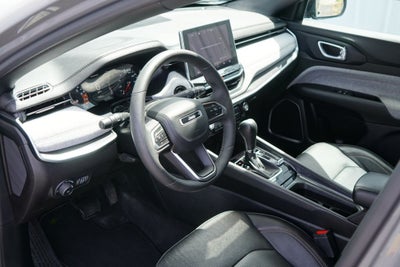 2023 Jeep Compass Latitude Lux FWD