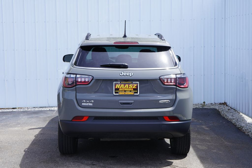 2023 Jeep Compass Latitude Lux FWD