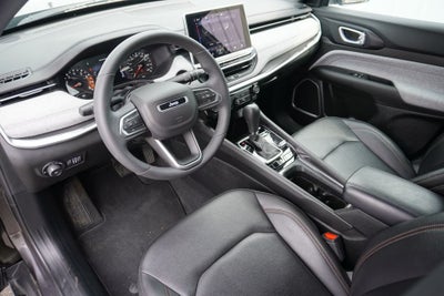 2024 Jeep Compass Latitude Lux FWD