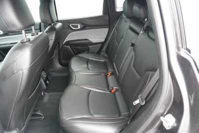 2024 Jeep Compass Latitude Lux FWD