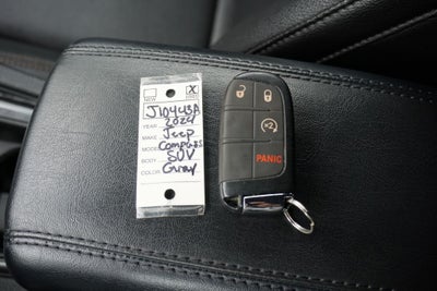 2024 Jeep Compass Latitude Lux FWD