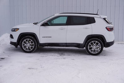 2024 Jeep Compass Latitude Lux FWD