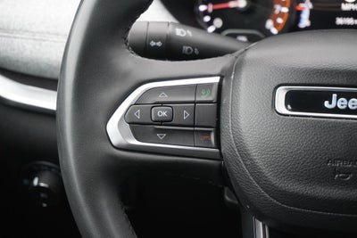 2023 Jeep Compass Latitude Lux FWD