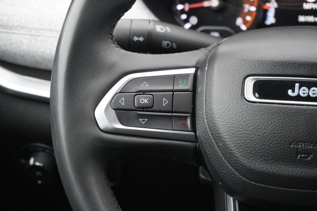 2023 Jeep Compass Latitude Lux FWD