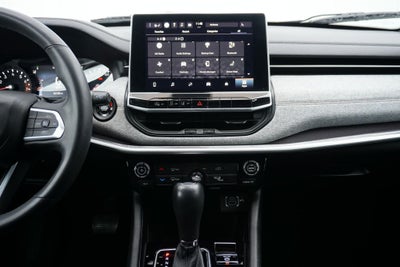 2023 Jeep Compass Latitude Lux FWD