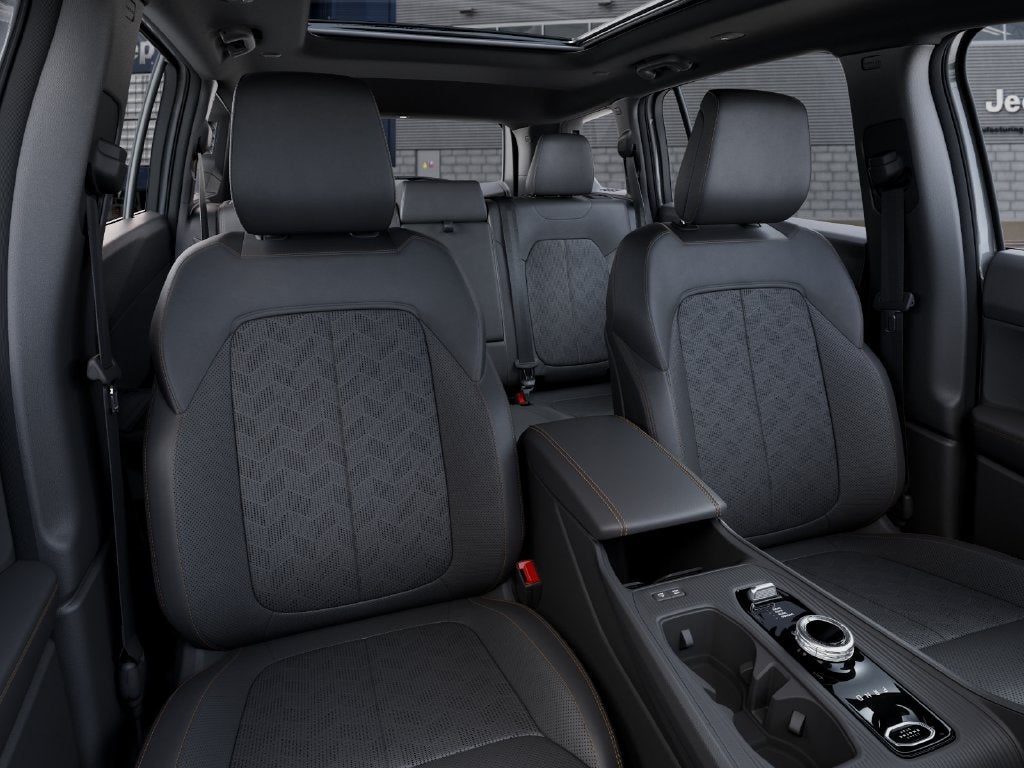 2027 Jeep Cherokee CHEROKEE OVERLAND 4X4