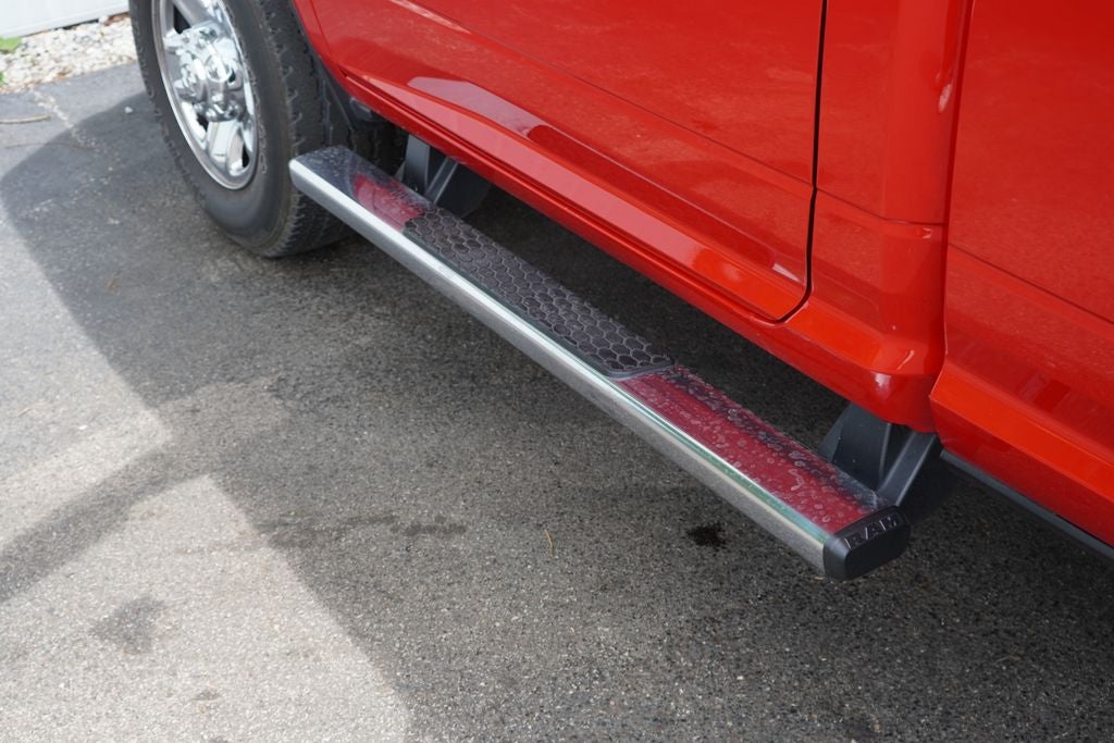 2024 RAM 3500 Tradesman Regular Cab 4x4 8' Box