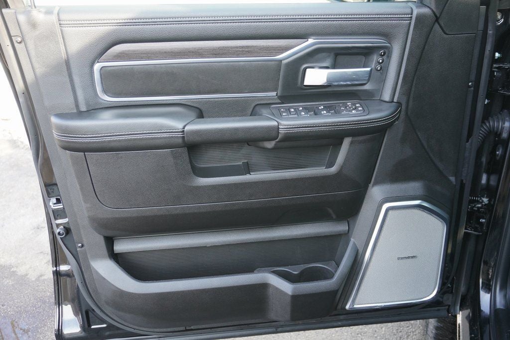 2026 RAM Ram 3500 RAM 3500 LARAMIE CREW CAB 4X4 6'4' BOX