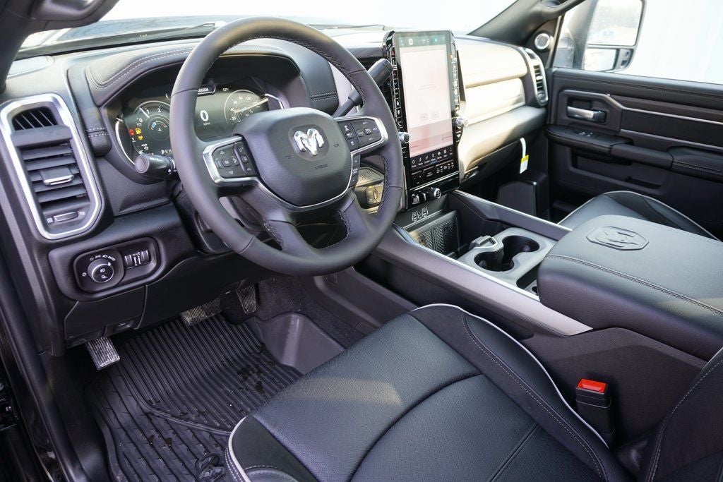 2026 RAM Ram 3500 RAM 3500 LARAMIE CREW CAB 4X4 6'4' BOX