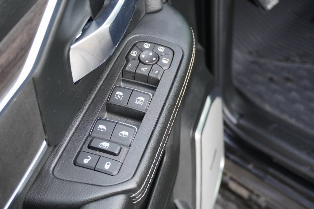 2026 RAM Ram 3500 RAM 3500 LARAMIE CREW CAB 4X4 6'4' BOX