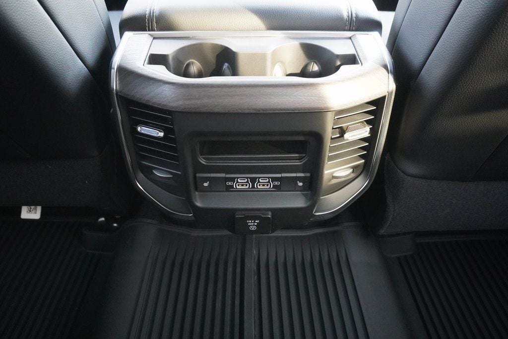 2026 RAM Ram 3500 RAM 3500 LARAMIE CREW CAB 4X4 6'4' BOX