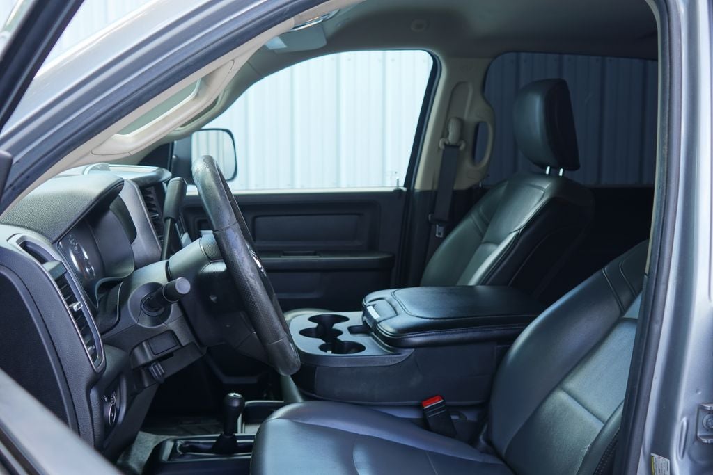 2019 RAM 3500 Tradesman Crew Cab 4x4 8' Box