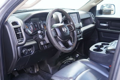 2019 RAM 3500 Tradesman Crew Cab 4x4 8' Box