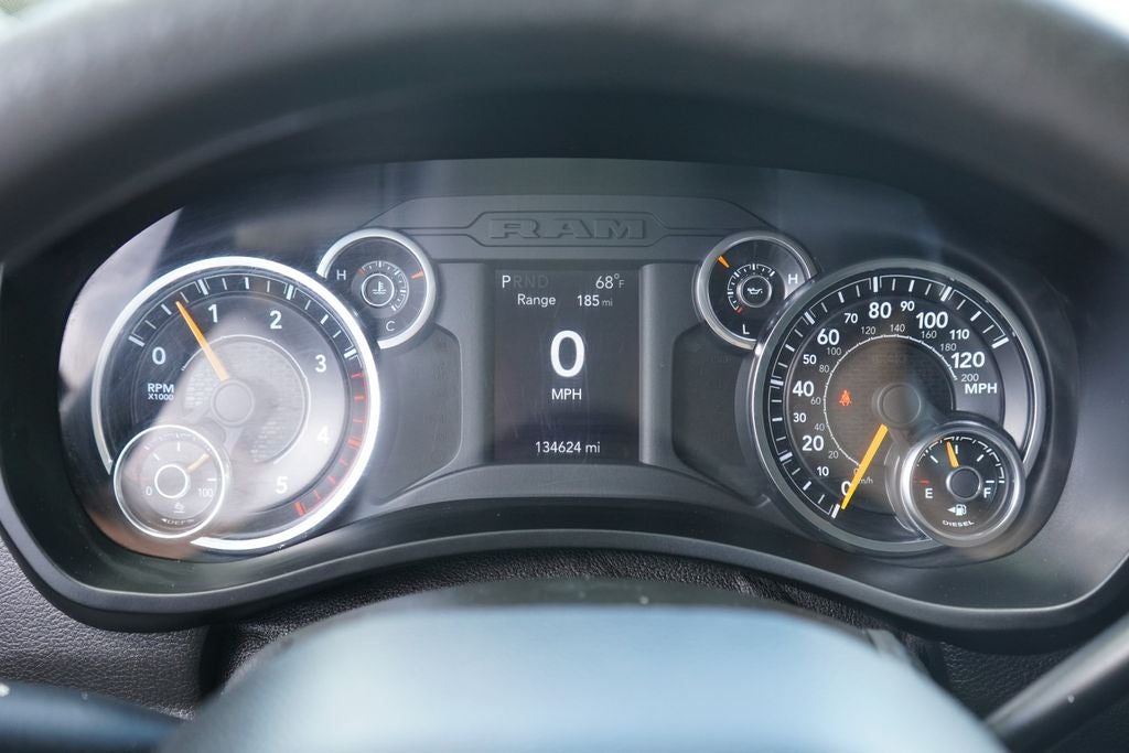 2019 RAM 3500 Tradesman Crew Cab 4x4 8' Box
