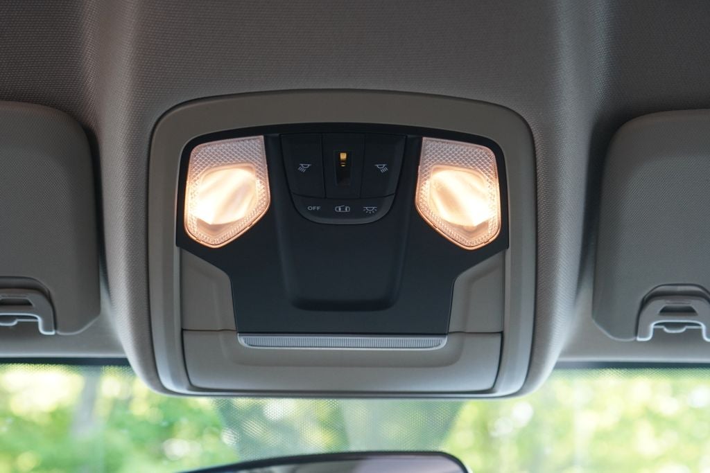 2019 RAM 3500 Tradesman Crew Cab 4x4 8' Box