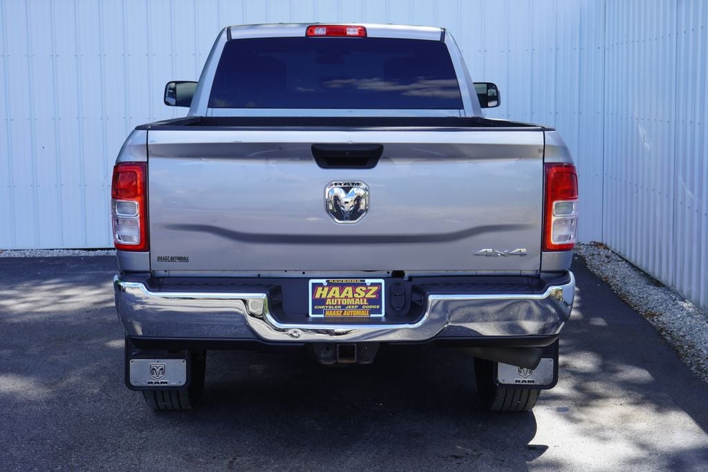 2019 RAM 3500 Tradesman Crew Cab 4x4 8' Box
