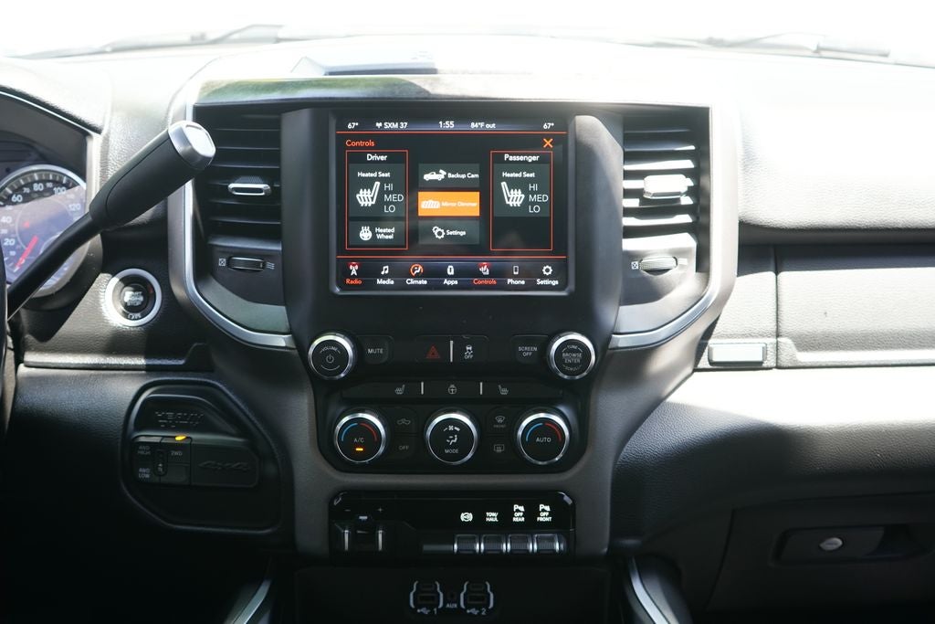 2019 RAM 3500 Big Horn Crew Cab 4x4 8' Box