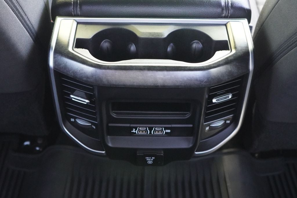 2019 RAM 3500 Big Horn Crew Cab 4x4 8' Box
