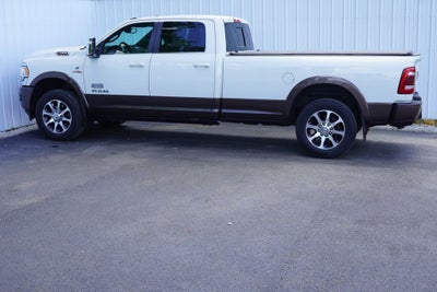 2023 RAM 3500 Limited Longhorn Crew Cab 4x4 8' Box