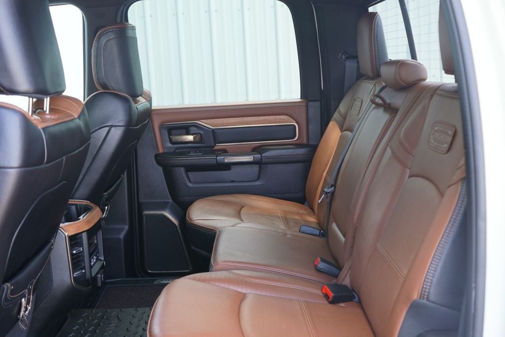 2023 RAM 3500 Limited Longhorn Crew Cab 4x4 8' Box