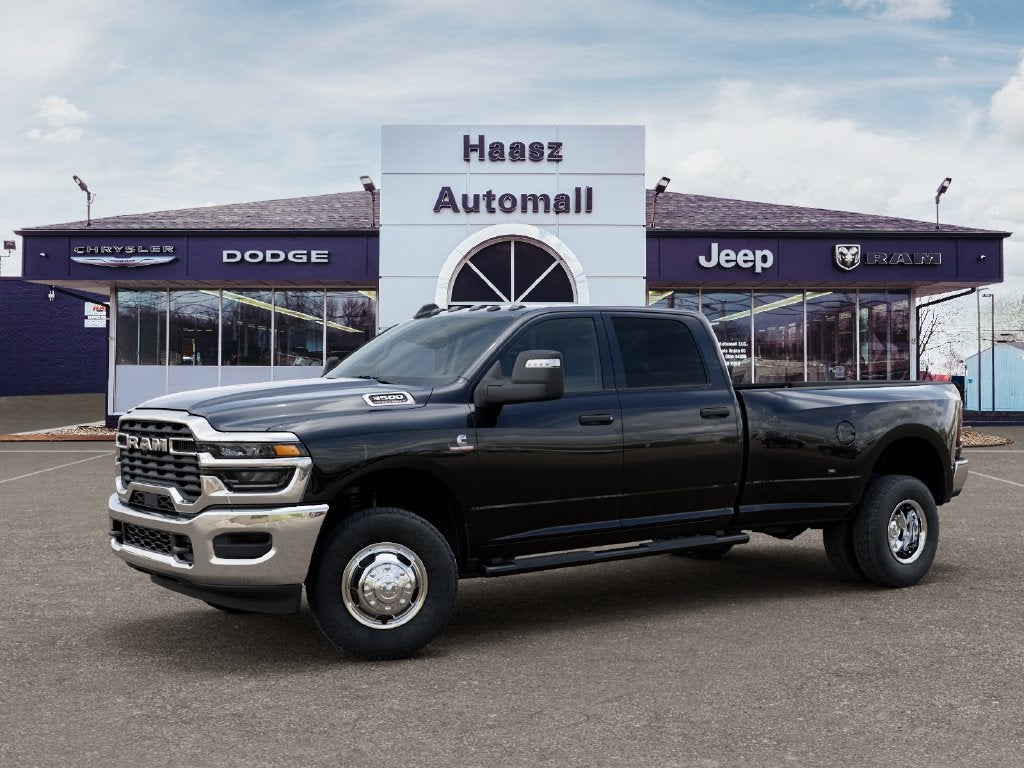 2027 RAM Ram 3500 RAM 3500 TRADESMAN CREW CAB 4X4 8' BOX