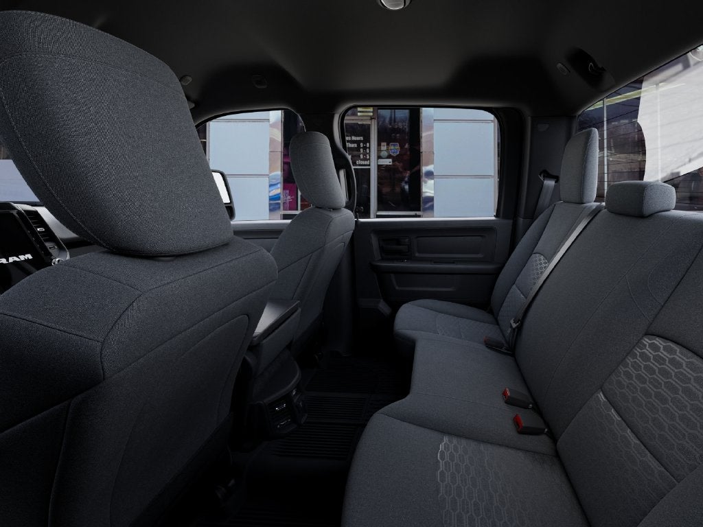 2027 RAM Ram 3500 RAM 3500 TRADESMAN CREW CAB 4X4 8' BOX