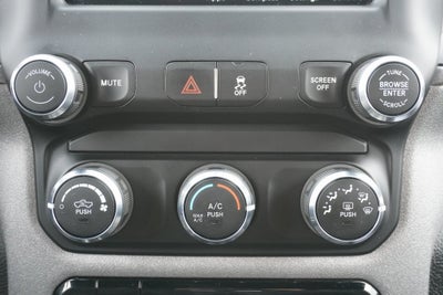 2021 RAM 3500 Tradesman Crew Cab 4x4 8' Box