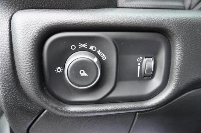 2021 RAM 3500 Tradesman Crew Cab 4x4 8' Box