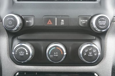 2021 RAM 3500 Tradesman Crew Cab 4x4 8' Box