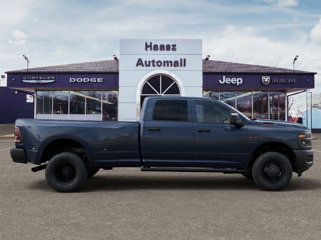 2027 RAM Ram 3500 RAM 3500 TRADESMAN CREW CAB 4X4 8' BOX