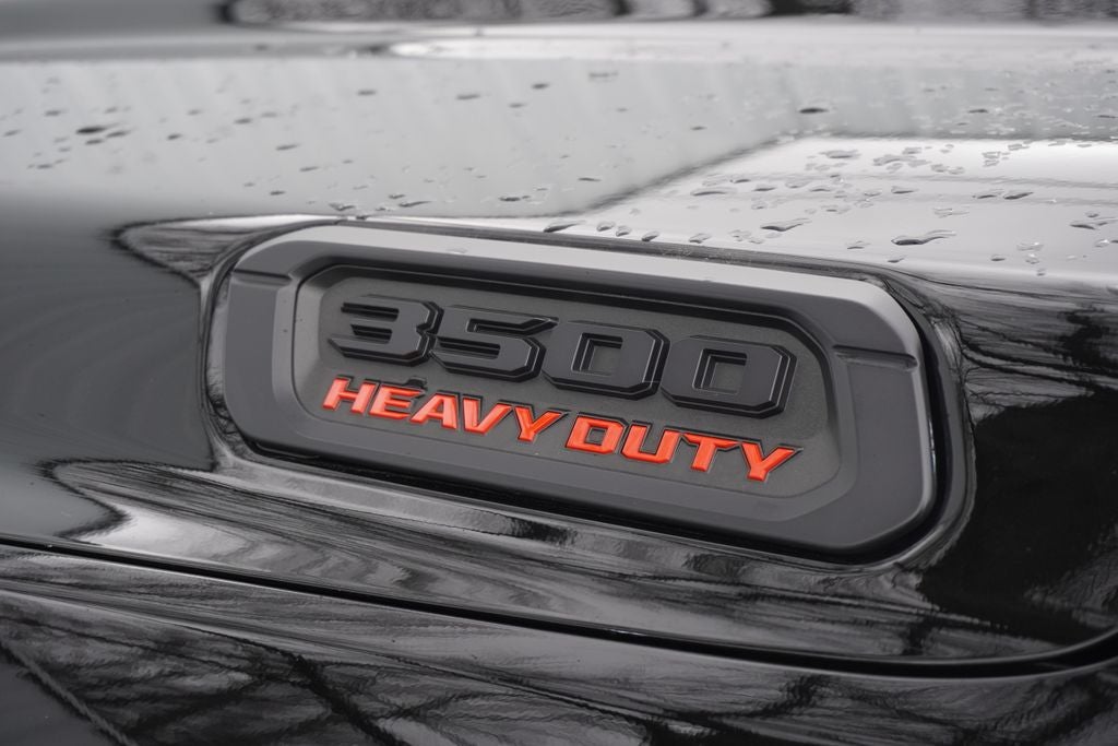 2024 RAM 3500 Big Horn Crew Cab 4x4 8' Box